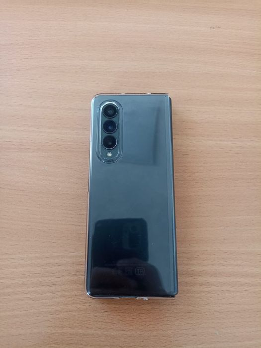 Продам самсунг Z Fold 3 512 gb