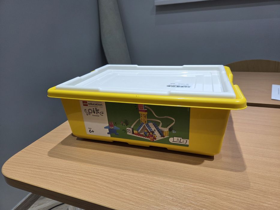 Lego Spike Essential