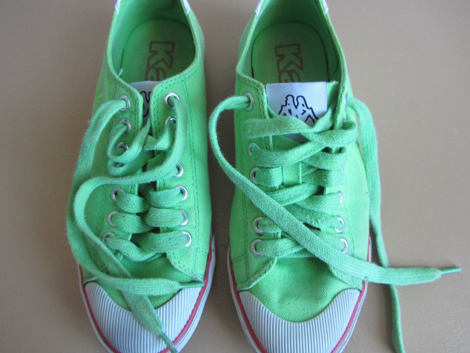 Обувки и гуменки номер 36-37