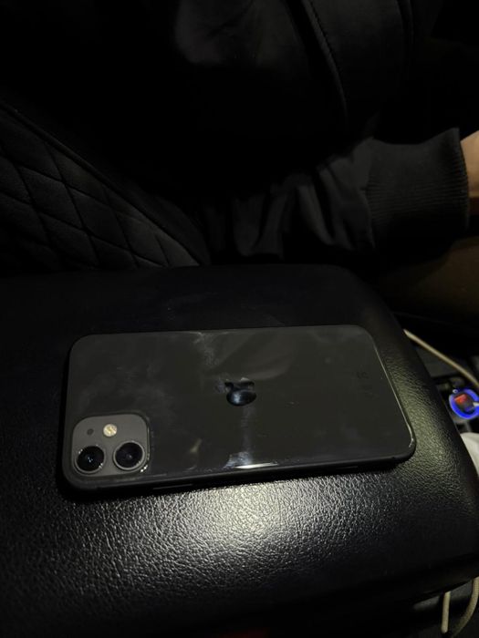 Продам  iphone 11 64 gb