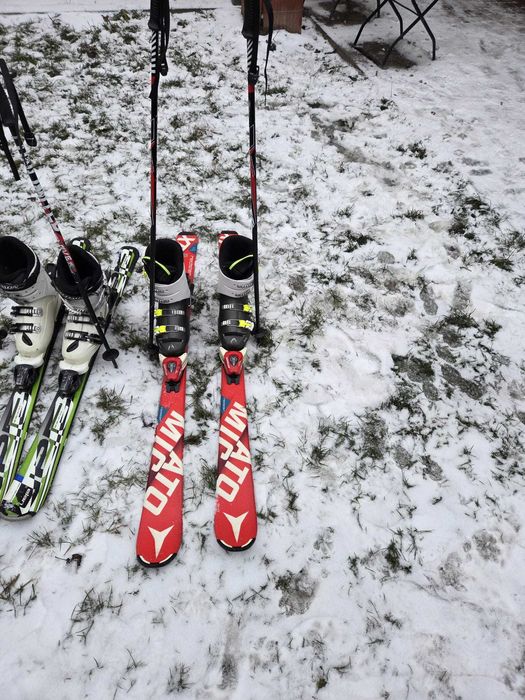 Clapari,skiuri,casca si bete de vanzare.