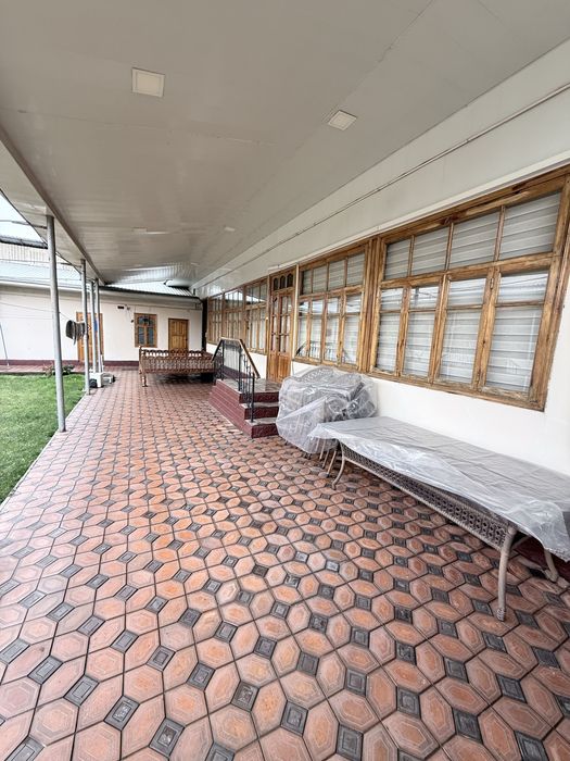 Ховли сотилади Тошкент шахар бектемир тумани 6 сотих яшашга тайёр уй