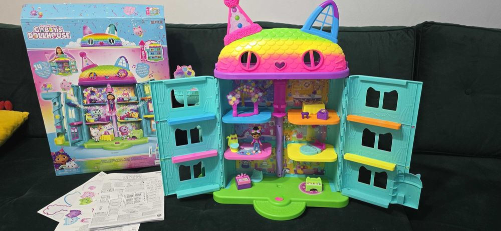 Casa Gabby's dollhouse