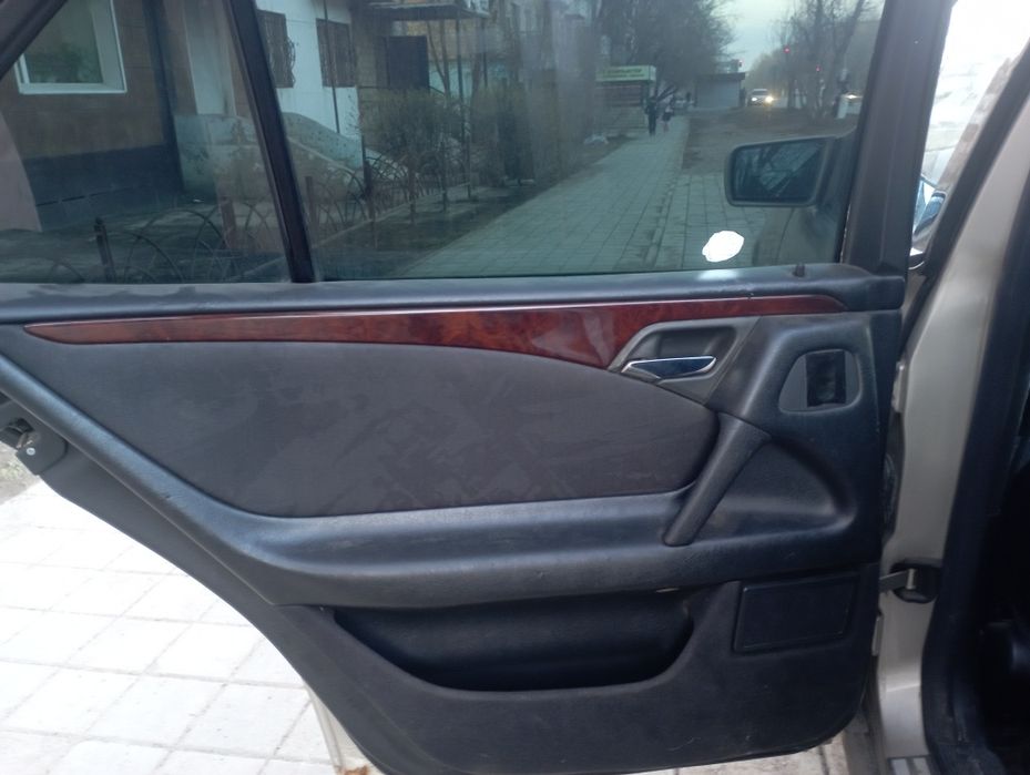 Мерседес w210 2.8 автомат
