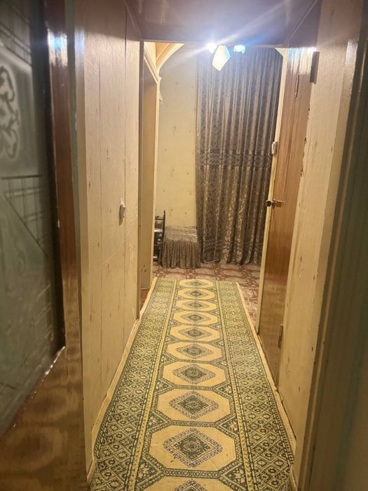 Продается квартира 2 х комнотная 1 этаж срочно Торг уместен