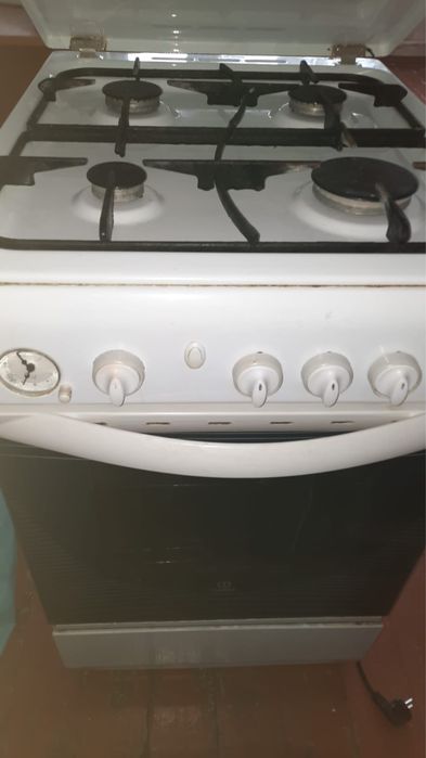 Газовая плита, б/у