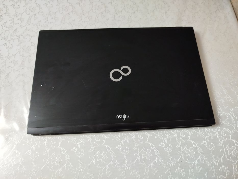 Ноутбук Fujitsu core i5