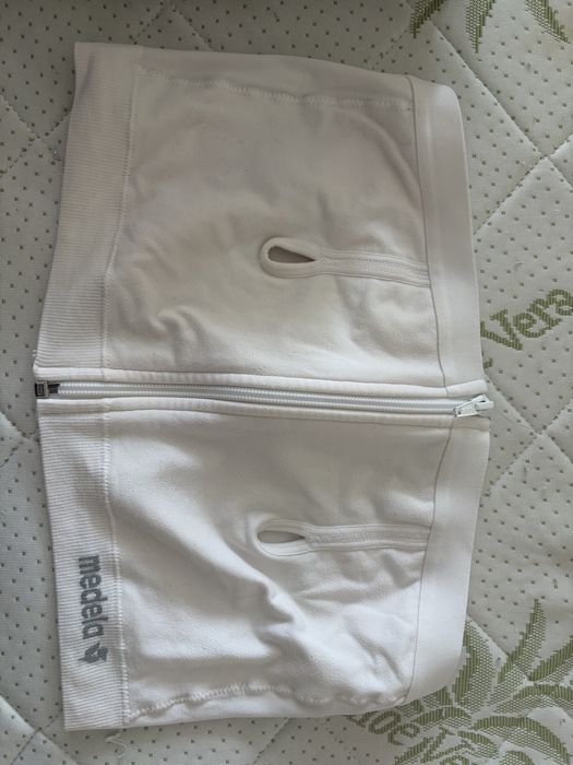 Бюстие Медела за изцеждане -hands free