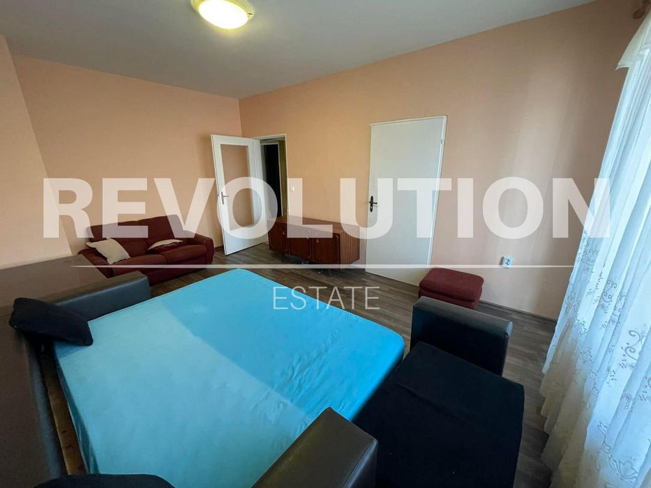 Четиристаен апартамент  в гр.Варна, Чаталджа!