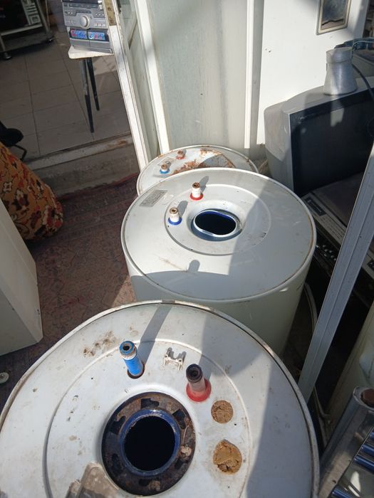 Аристон  100 х80 .