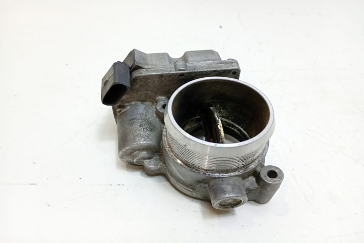 Clapeta  acceleratie 4E0145950C Audi A4 B7 seria