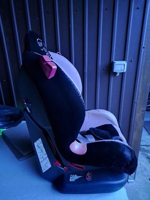 Scaun auto copil 9-25 kg