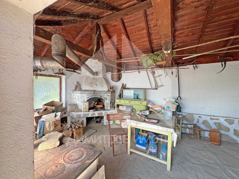 Продава се Къща в с. Войвода, Област Шумен - 105 кв.м за 534 €/кв.м - Снимка #18