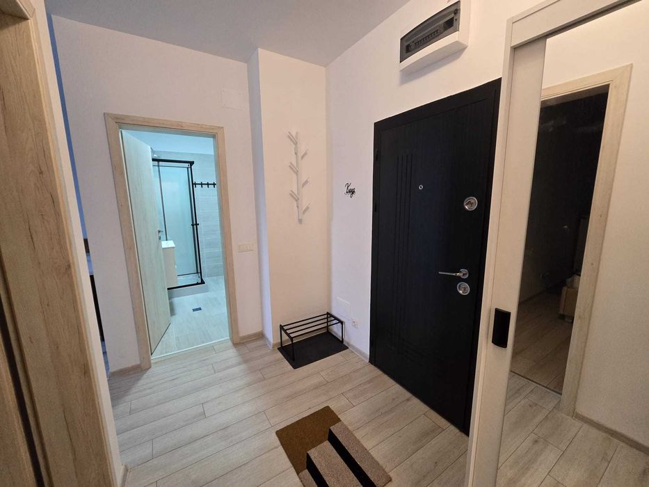 Inchiriez apartament doua camere (loc de parcare subteran inclus) / Ajustorului Residence