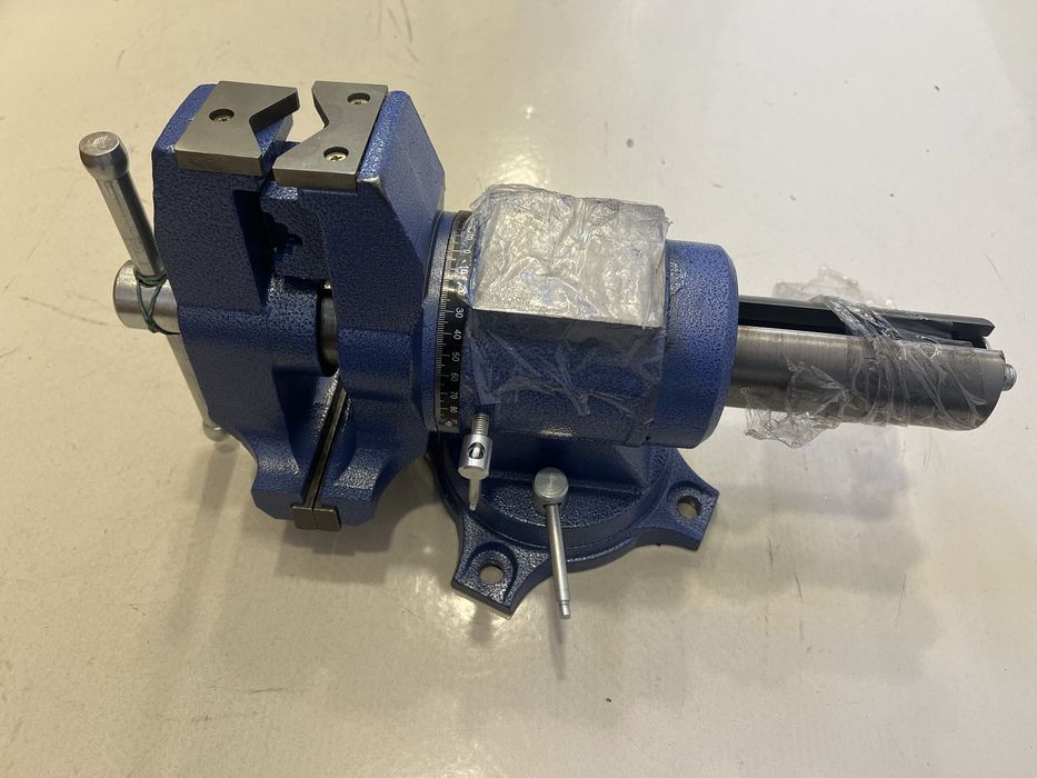 Менгеме с челюсти 120мм