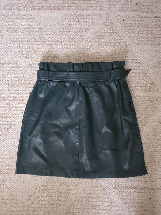 Кожена пола Zara