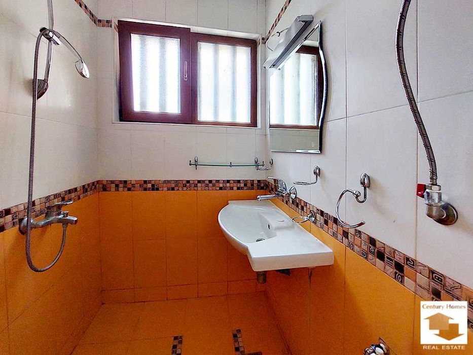 Продава се Тристаен апартамент в Велико Търново, Център - 92 кв.м за 1848 €/кв.м - Снимка #10