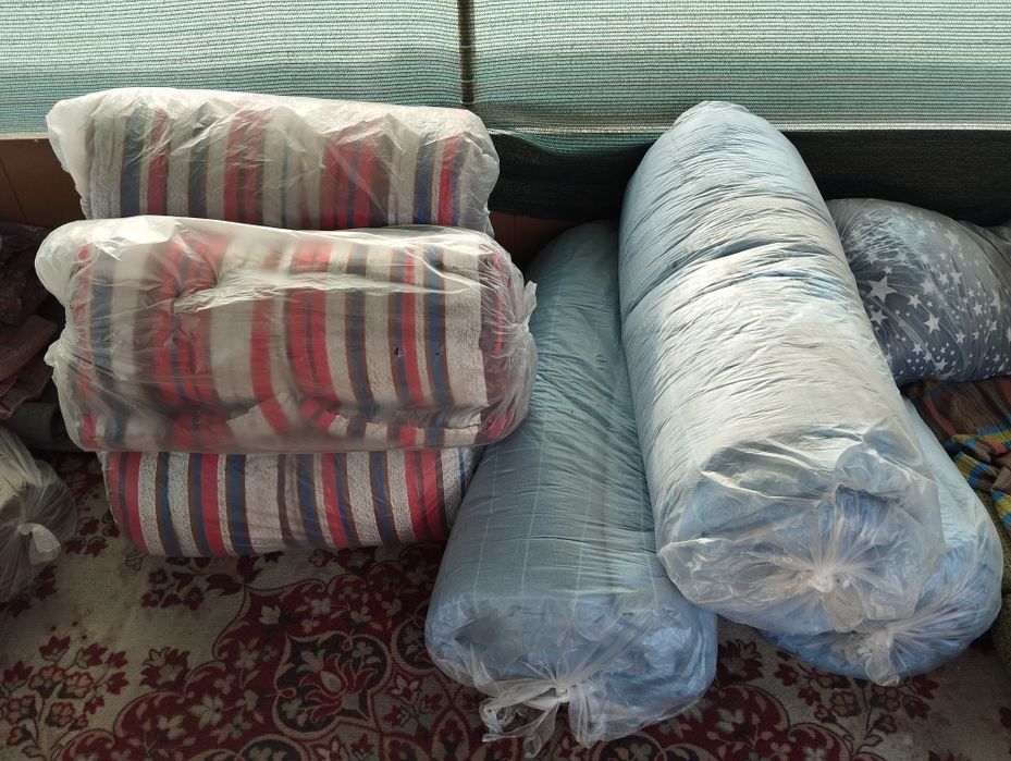 Постельные комплекты новые