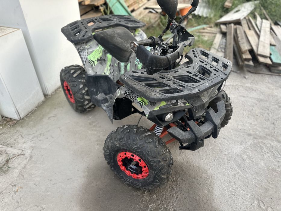 Квадроцикл автомат 150 куб
