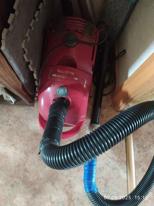 Пылесос с мешком