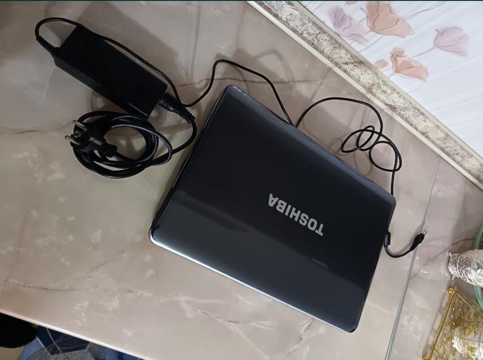 Продам ноутбук Toshiba