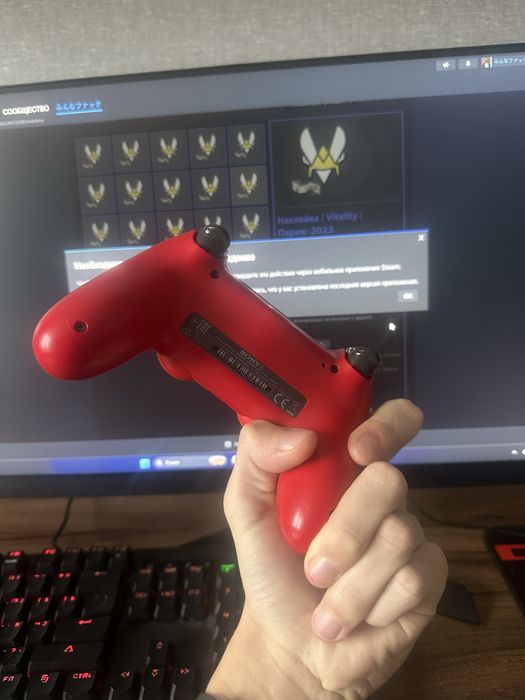 геймпад Sony dualshock 4