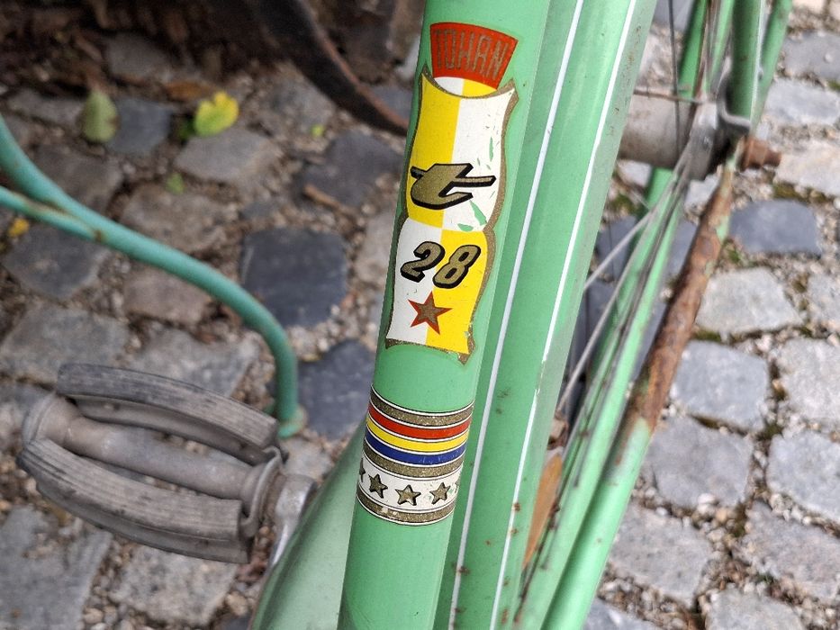 Bicicletă veche Tohan, anul 1980
