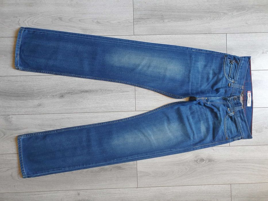 Blugi LEVI'S 506 Standard - Marime W32 L36 (Talie 85 cm)