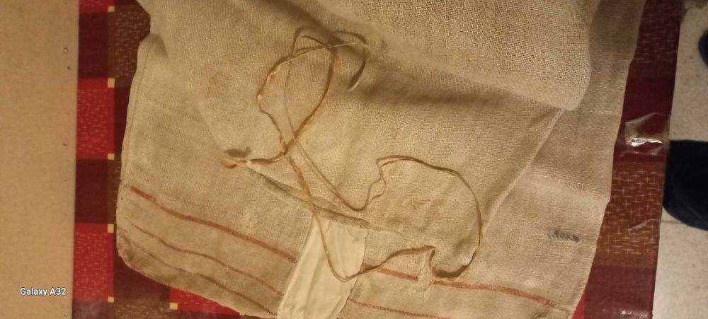 Saci vechi de iuta/canepa