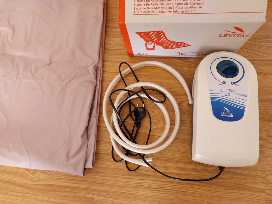 saltea gonflabila cu compresor pentru persoane imobilizate la pat