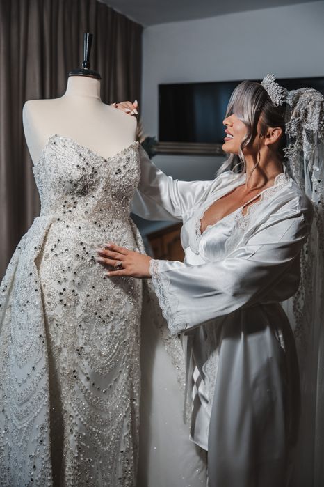 Rochie de mireasă sirenă cu trena detașabilă