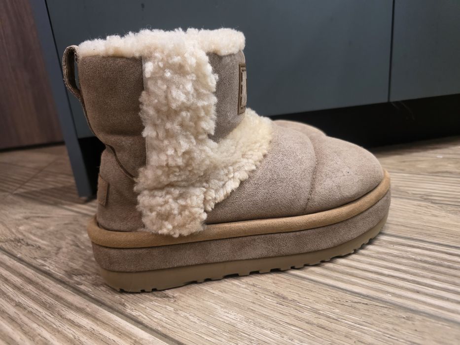 Дамски ботуши UGG