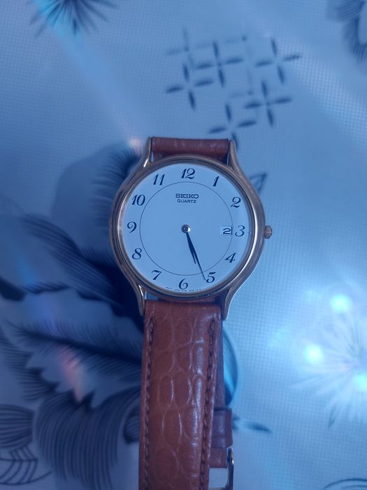Seiko orient va boshqa turdagi soatlar sotiladi optomga 100% ishlidi