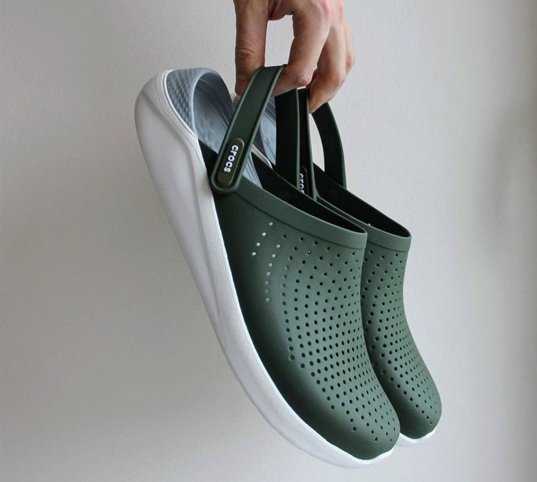 Crocs  Collision made in Vietnam arginal