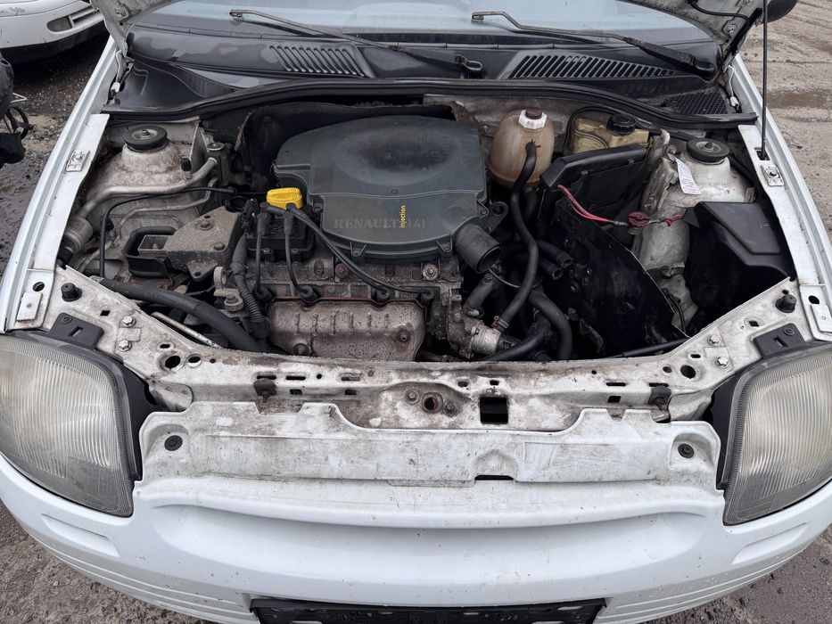 Renault Clio/Simbol 1.4i 60hp 2001г На Части
