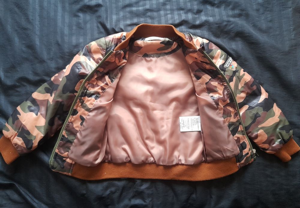 Продам детские вещи