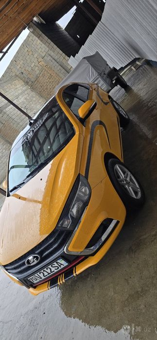 Lada vesta sotiladi