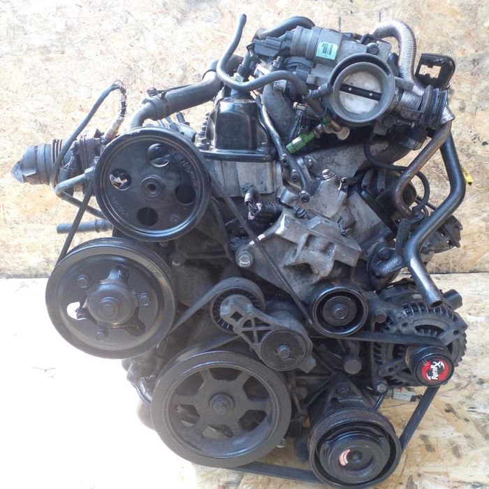 Двигатель Chrysler Voyager 3.3см/3.8см (Крайслер), 3 куз., привозной
