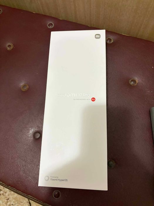 Xiaomi 17 pro 16/1TB перфектен, бартер възможно