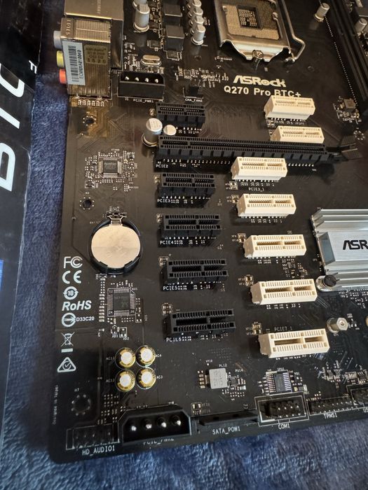 Placă de bază ASRock Q270 Pro BTC+ – ca nouă, completă în cutie