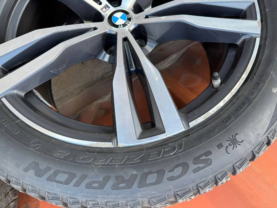 Диски с резиной Pirelli Scorpion Ice Zero 2