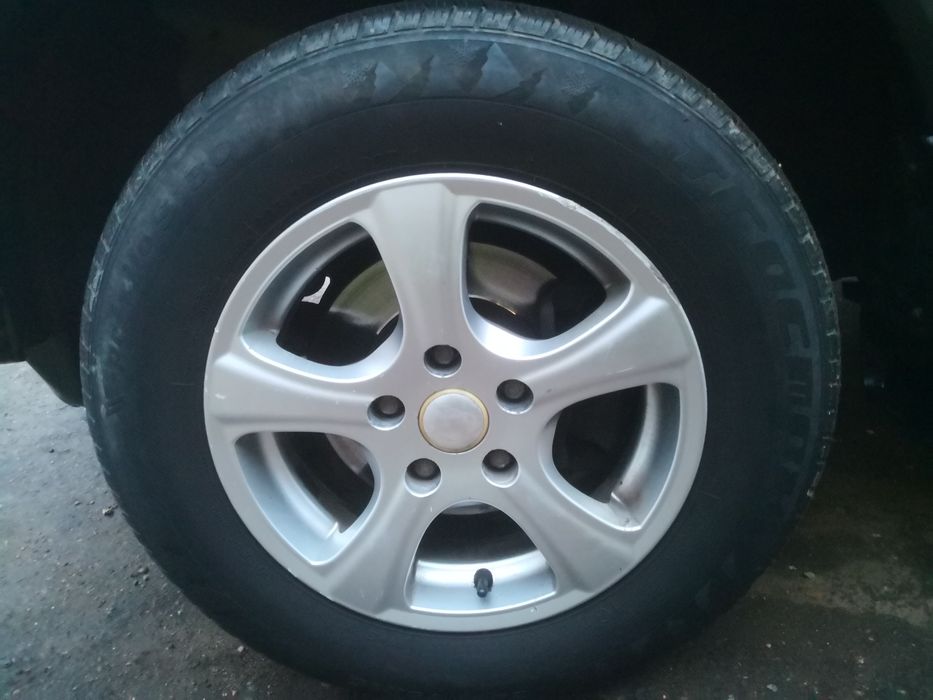 Джанти с гуми 205/70/15 5х114.3