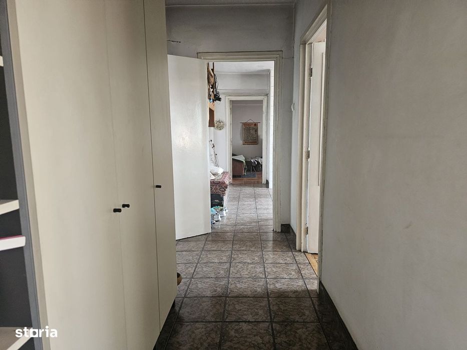 Apartament cu 4 camere centru Iasi, langa Moldova Mall