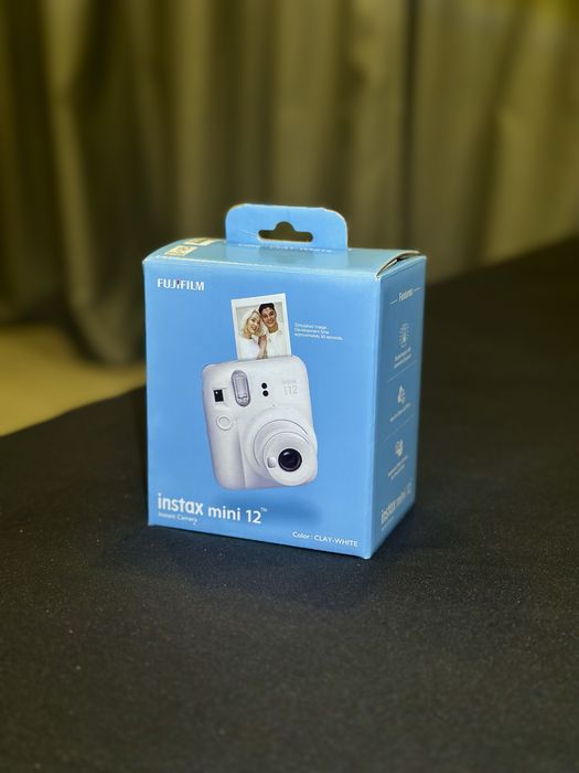 Instax mini 12 white новый