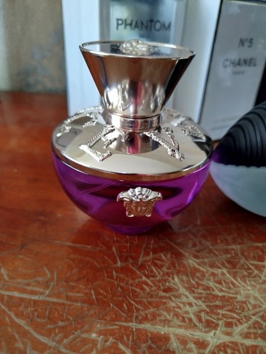 Продам аромат от VERSACE