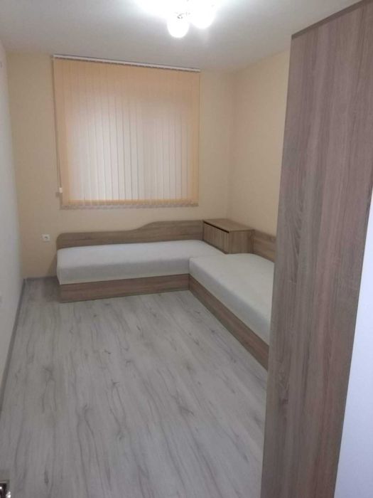 Дава се под наем Тристаен апартамент в Пловдив, Кършияка - 86 кв.м за 400 € - Снимка #3