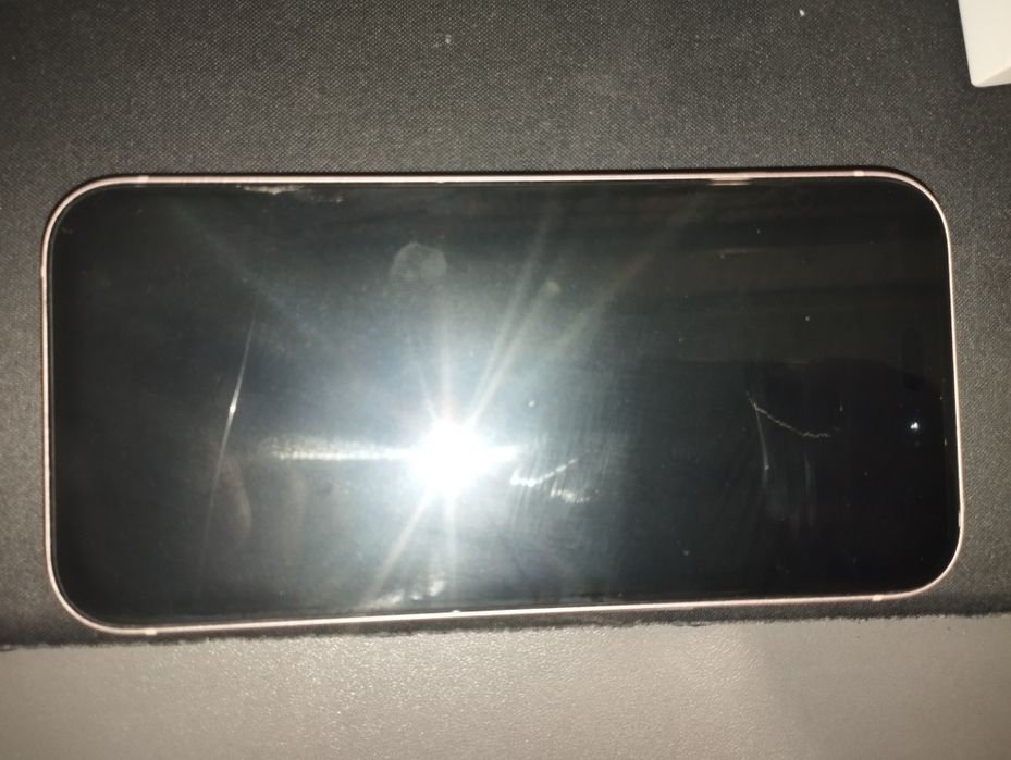 Продам Айфон 15 128 гб