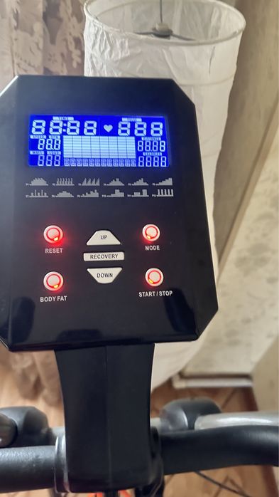 Продаетс тренажер