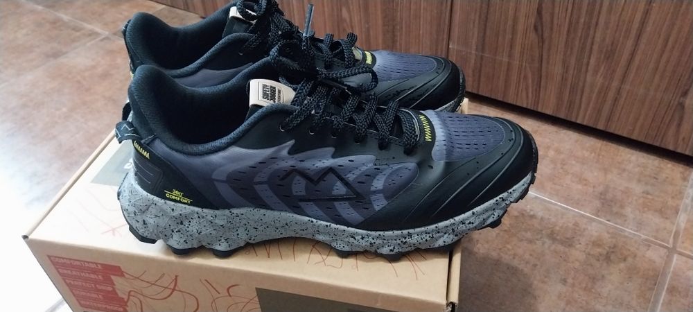 Чисто нови safety tracking маратонки