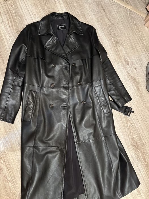 Кожаное пальто женское